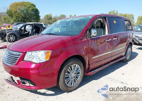 2015 Chrysler Town & Country Touring-L from USA, damaged, VIN 2C4RC1CG0FR574139